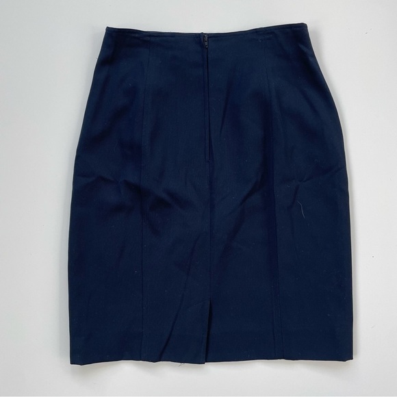 MaxMara Women's Navy 100% Virgin Wool Skirt Made in Italy Size 8 - Picture 2 of 9